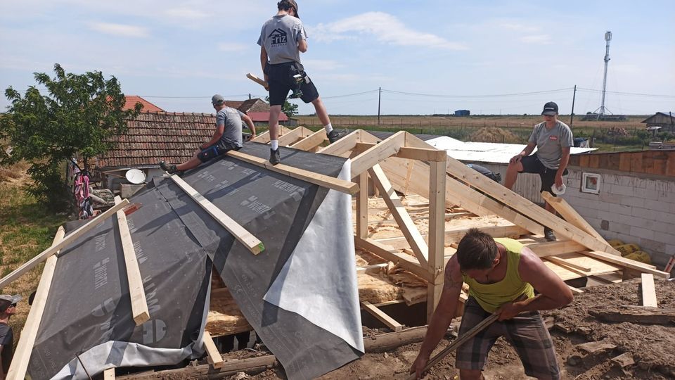 Romahaus Aufbau 2.jpeg